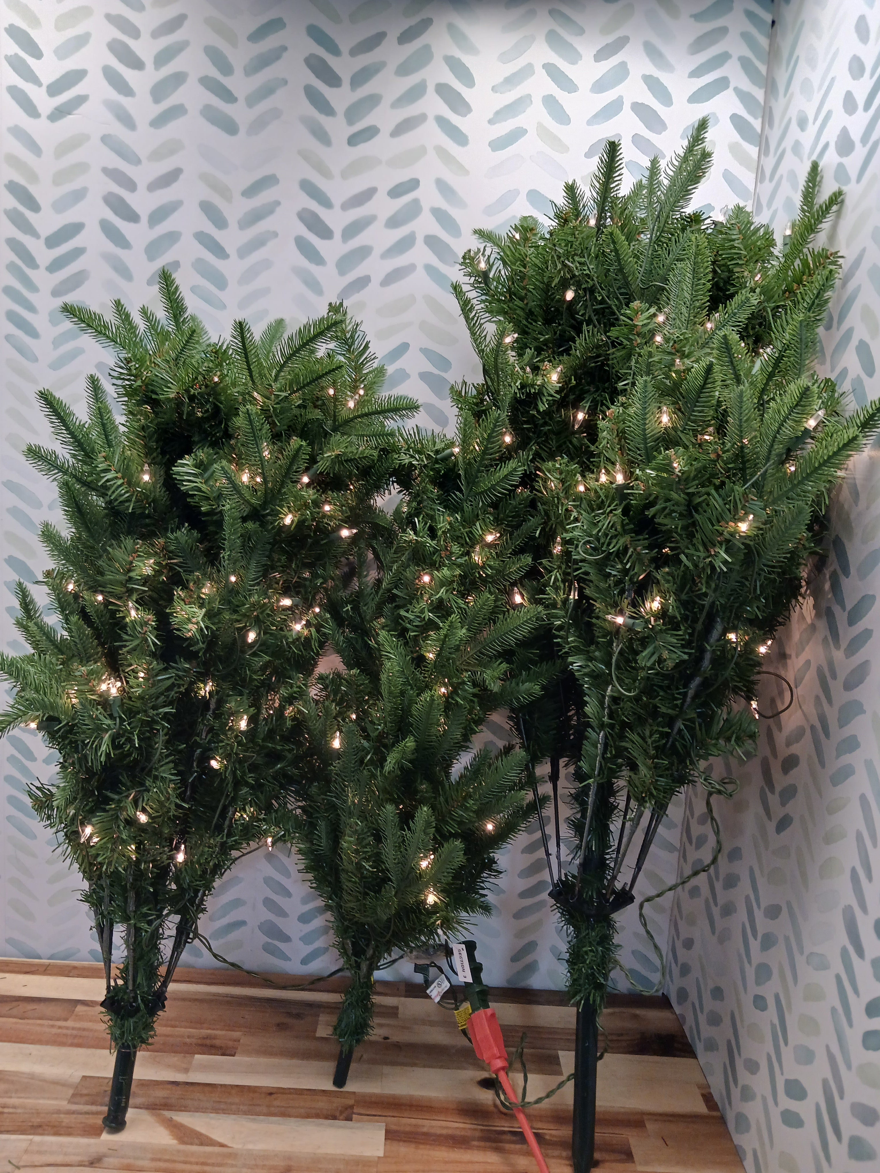 National Tree Company 7-Ft Feel-Real Pacific Mixed