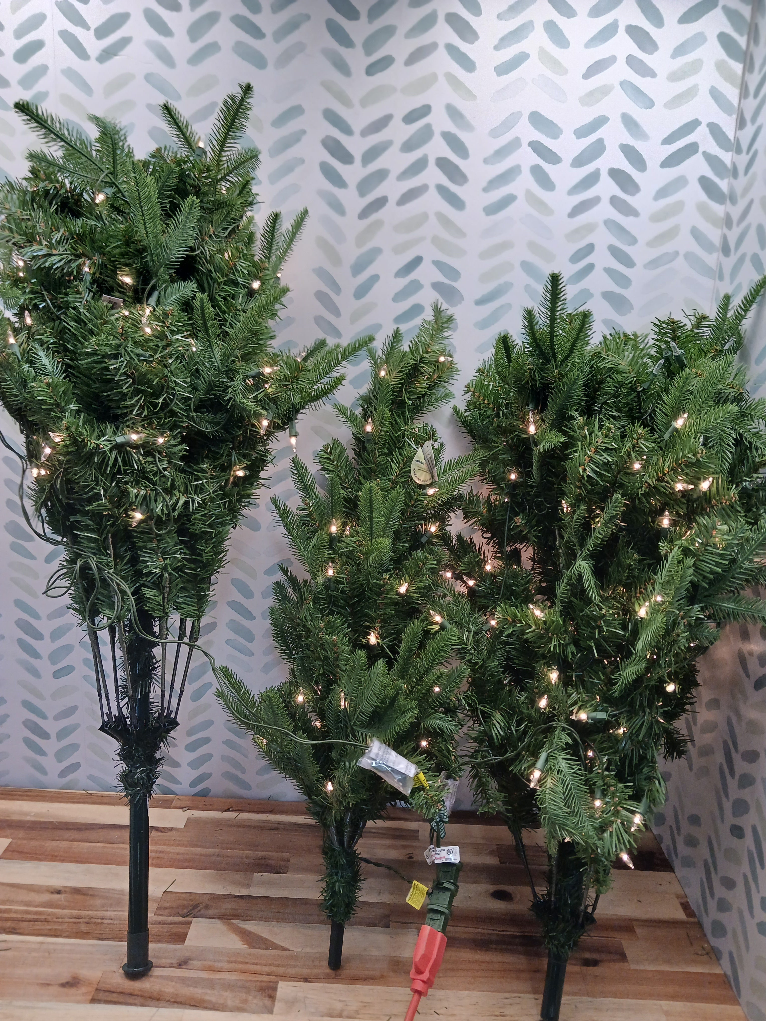 National Tree Company 7-Ft Feel-Real Pacific Mixed