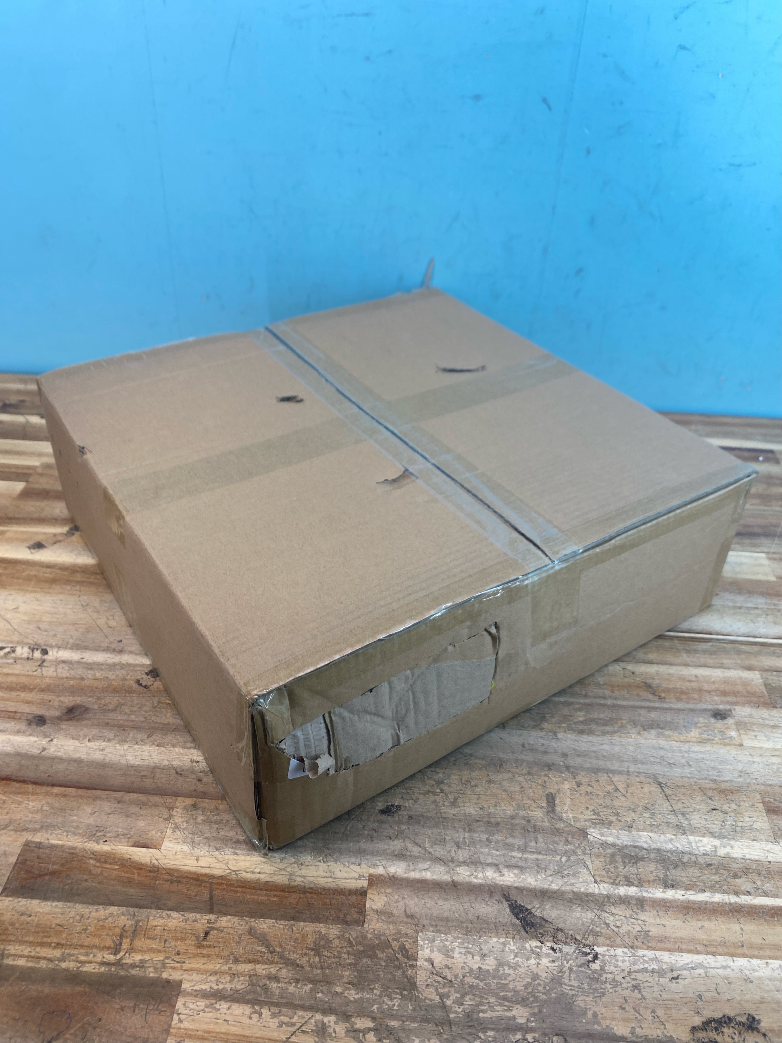 Lightweight Folding Hitch Ski Rack with Wooden