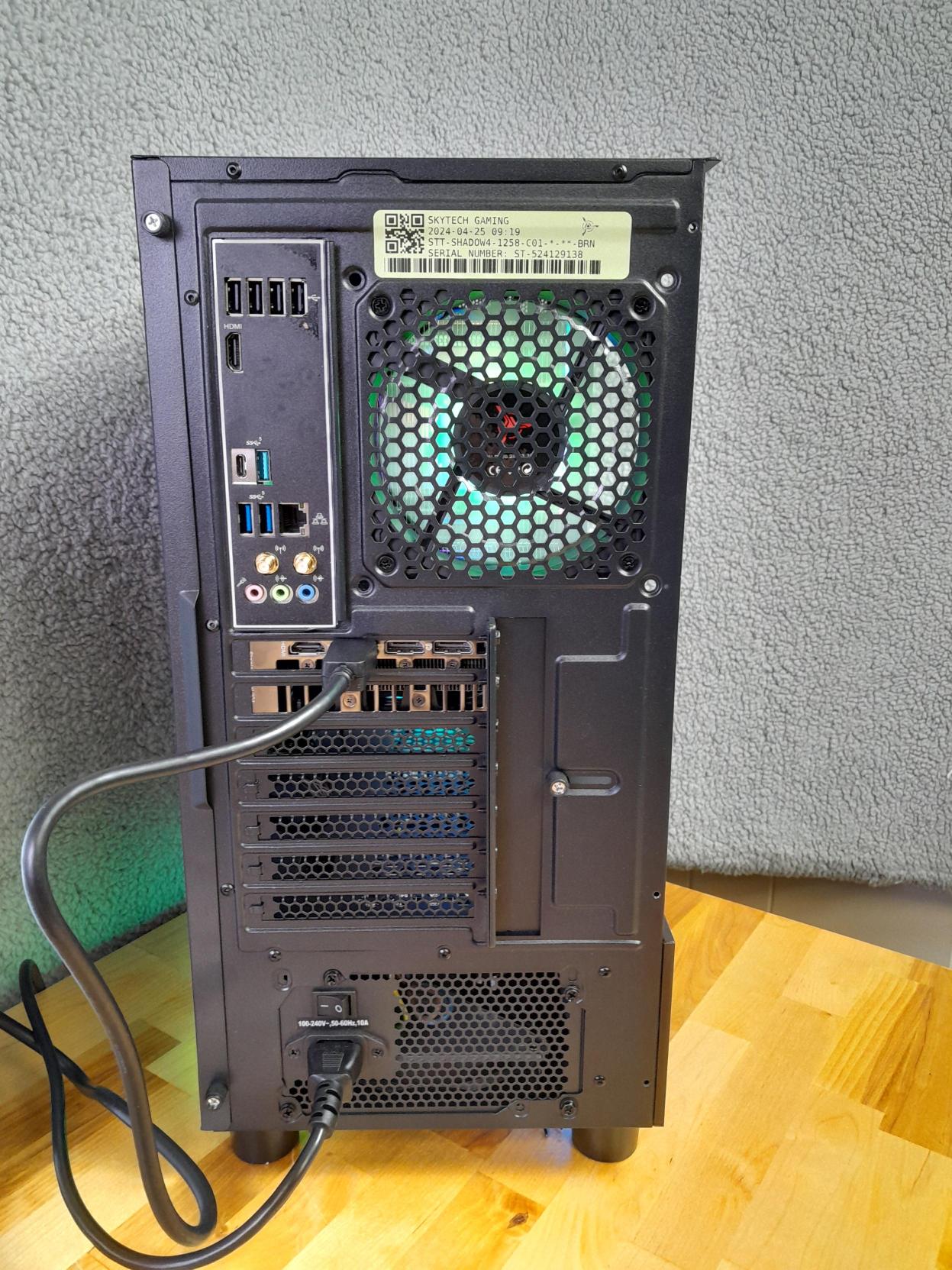 Skytech Shadow Gaming PC Intel i5 14400F 2.5 GHz
