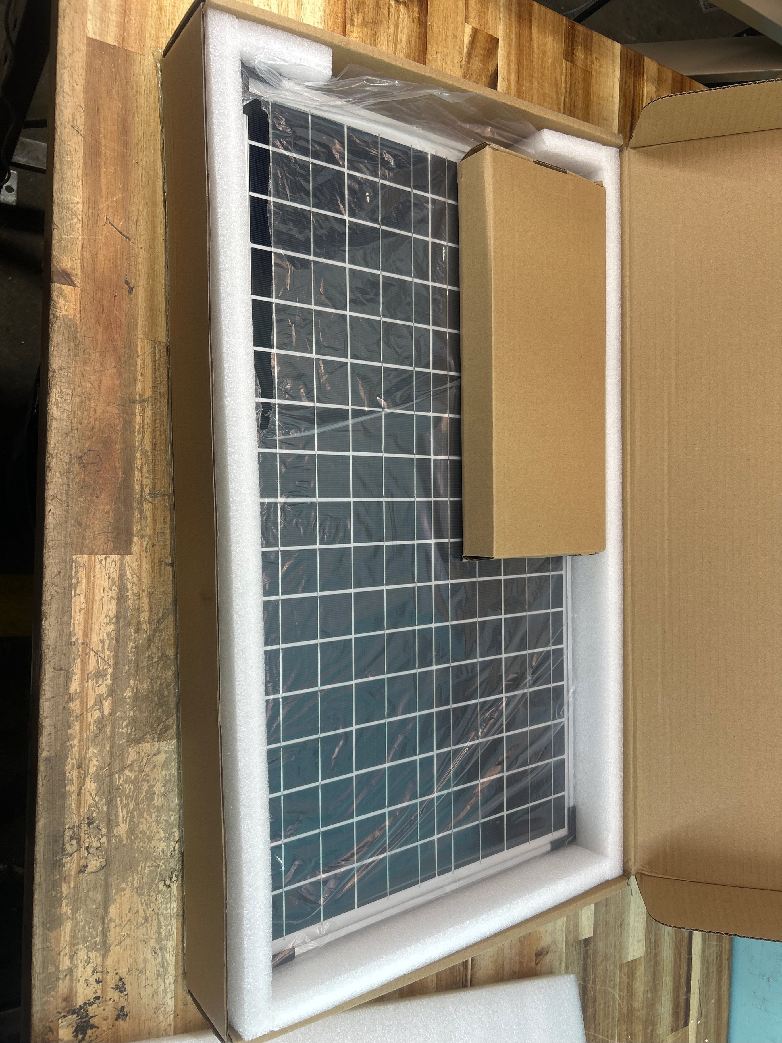 900lb Solar Single Swing Gate Opener ZUMI
