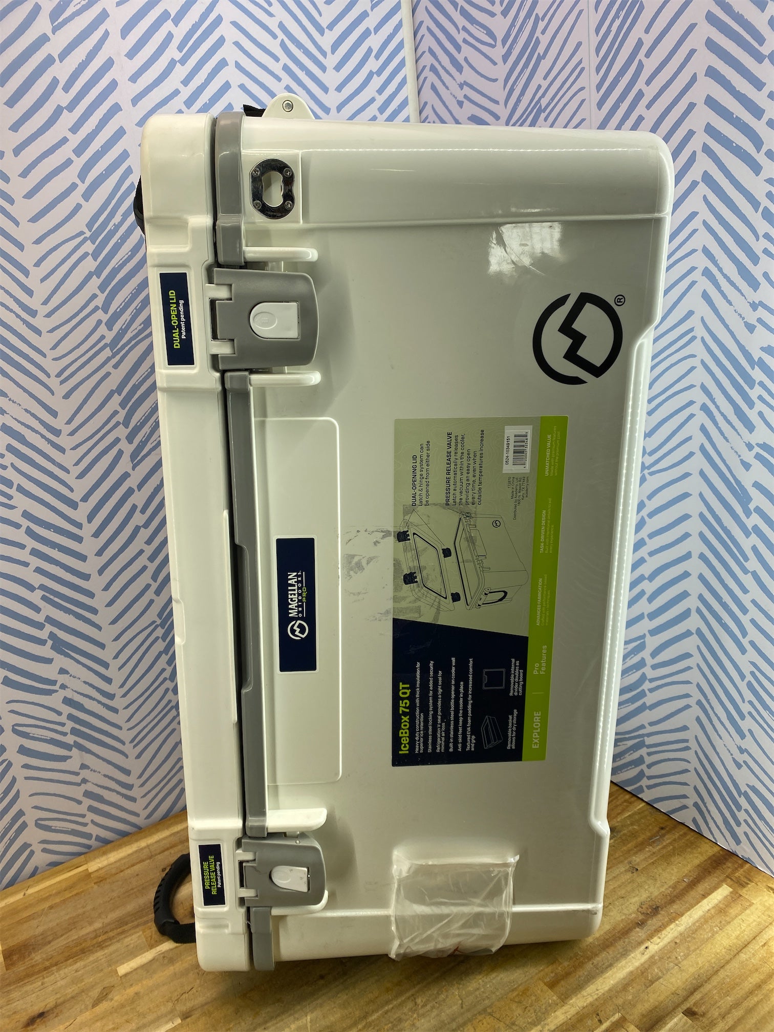 Magellan Outdoors Pro Explore 75QT Icebox Marine Cooler