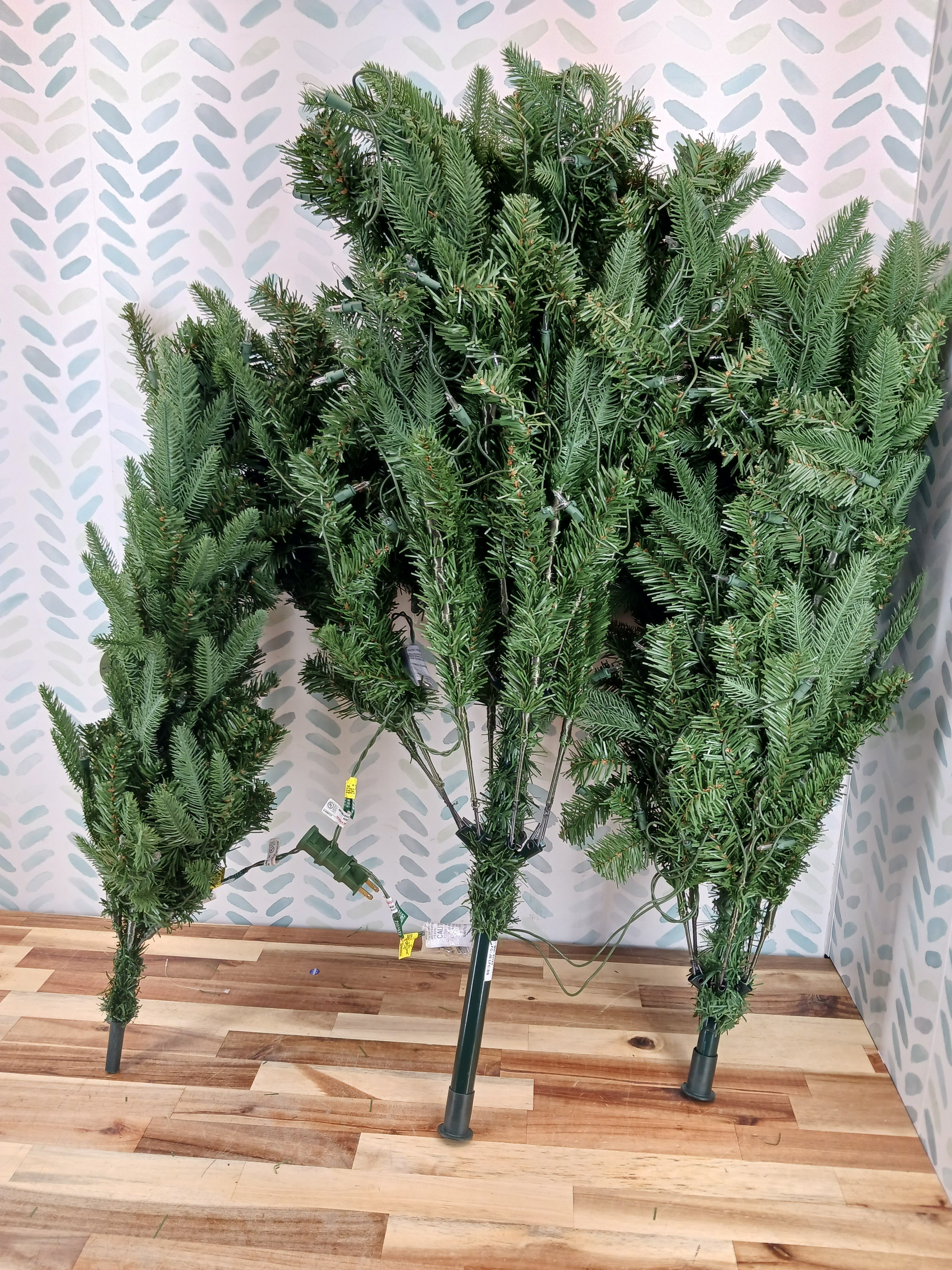 National Tree Company 7-Ft Feel-Real Pacific Mixed
