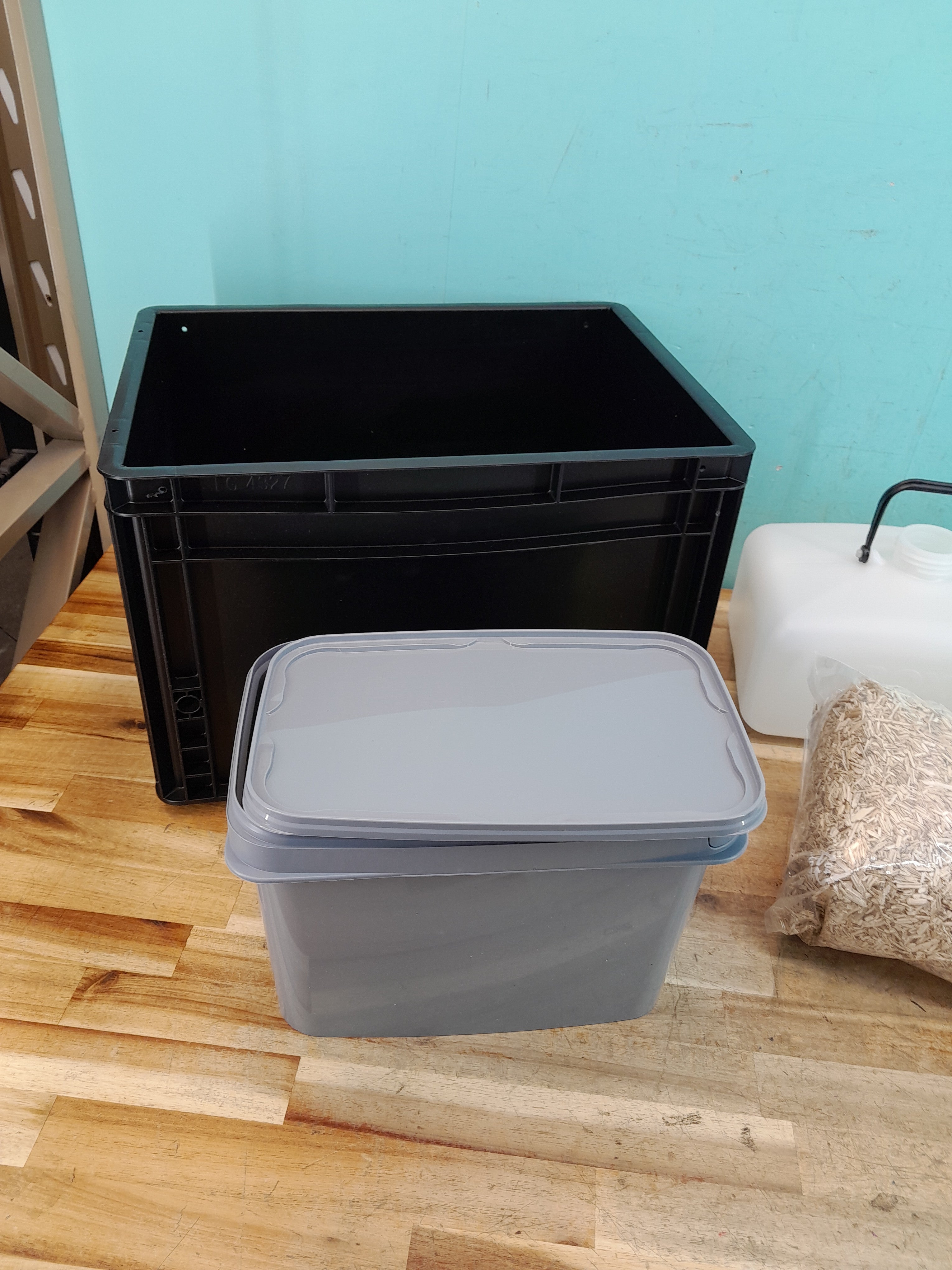 BOXIO - Sanitary Edition Mobile Camping Bathroom