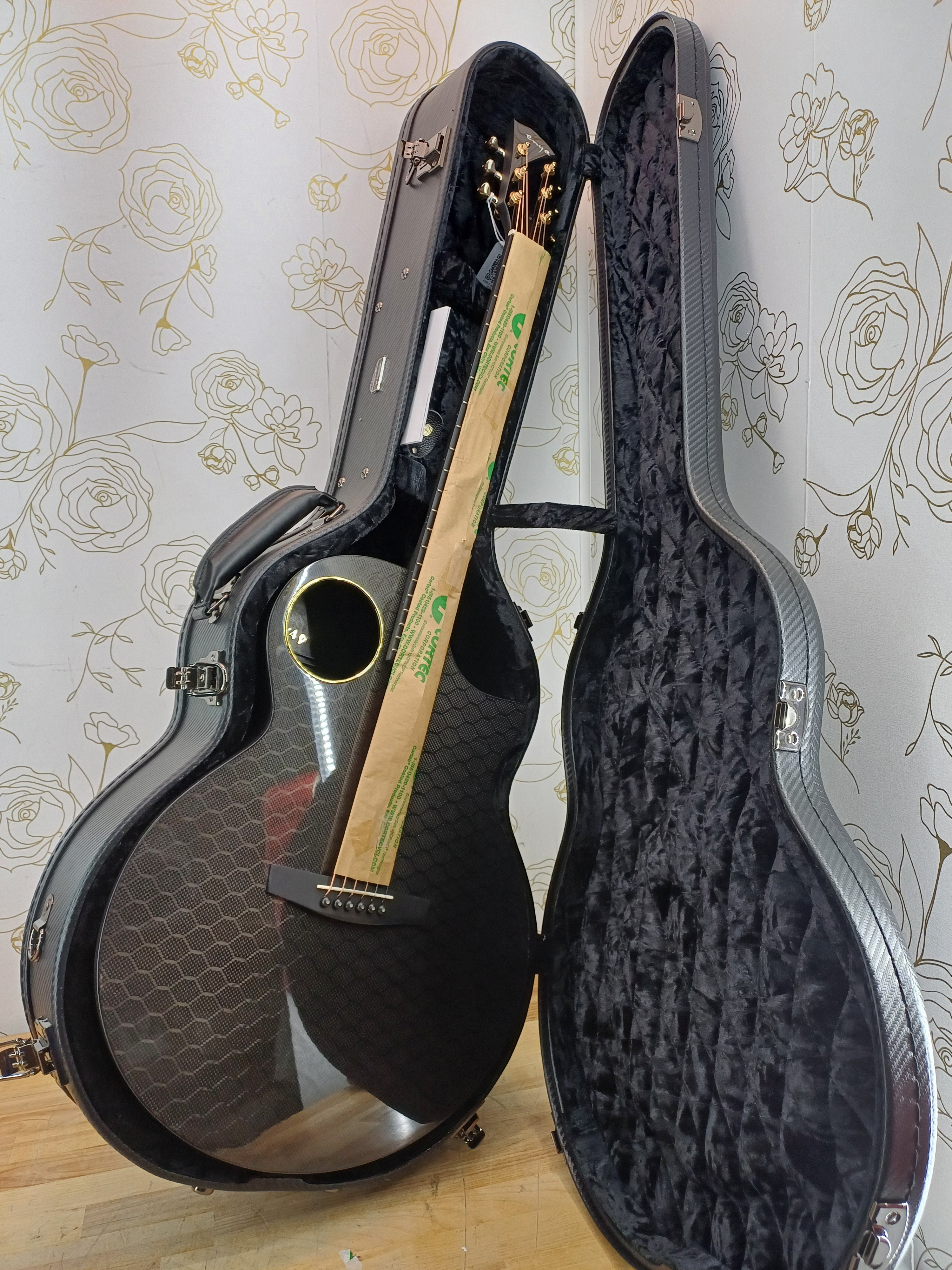 Enya Acoustic Electric Guitar Carbon Fiber X4 PRO