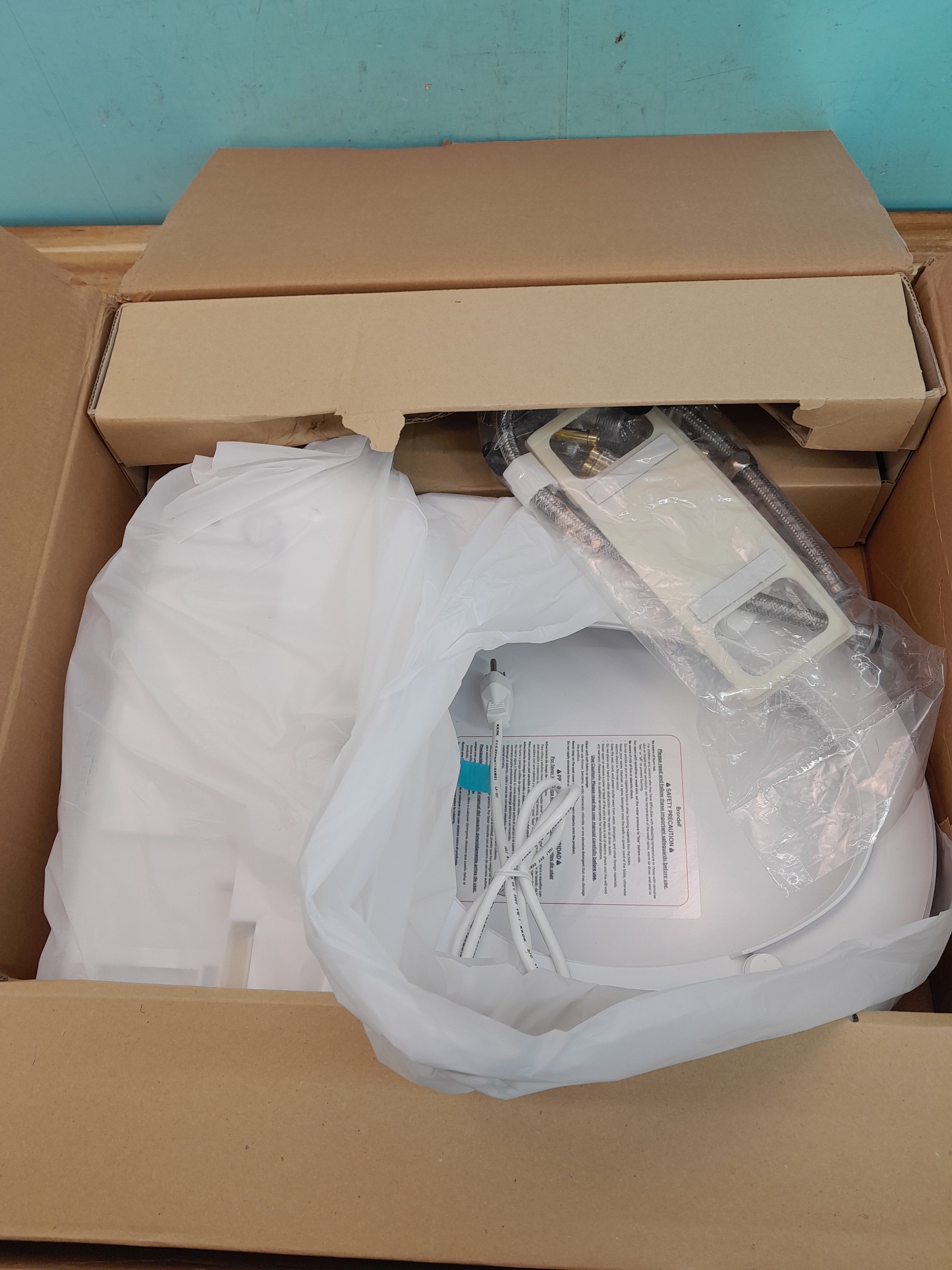 Brondell Swash Electronic Bidet Toilet Seat LE99