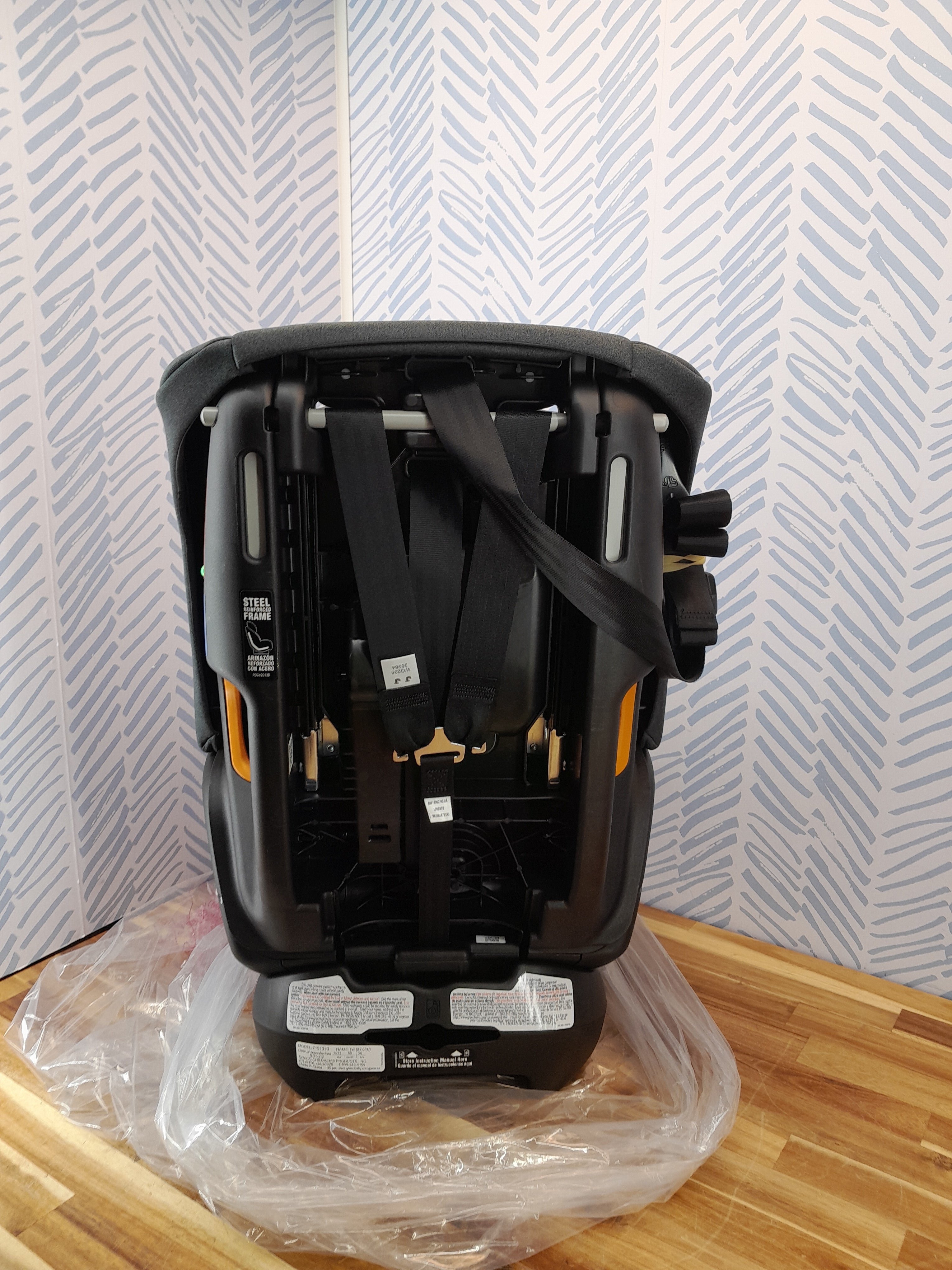 Graco 4Ever Dlx Grad 5-in-1 Car Seat