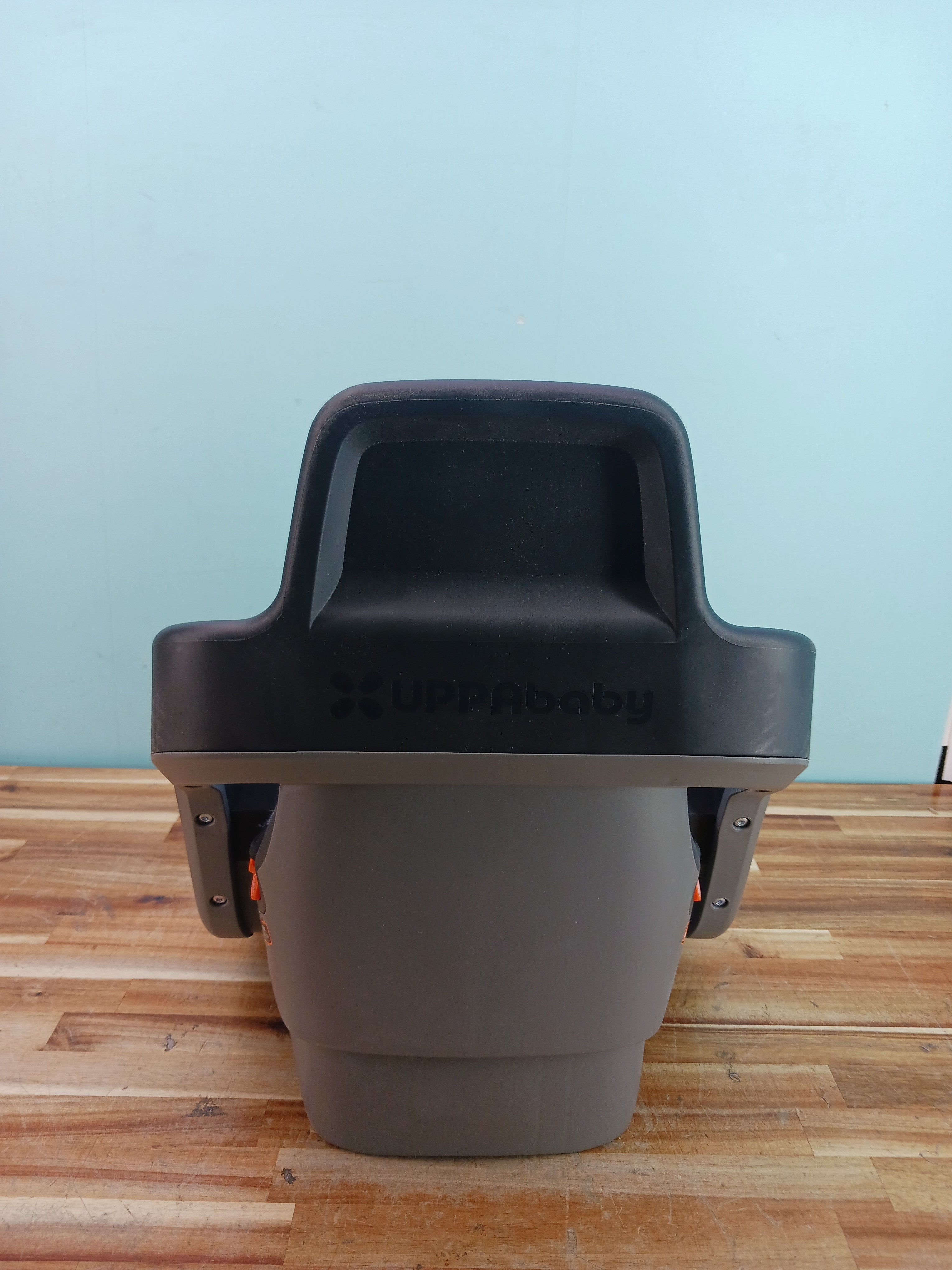 UPPAbaby Extra Mesa Max Car Seat Base/Compatible