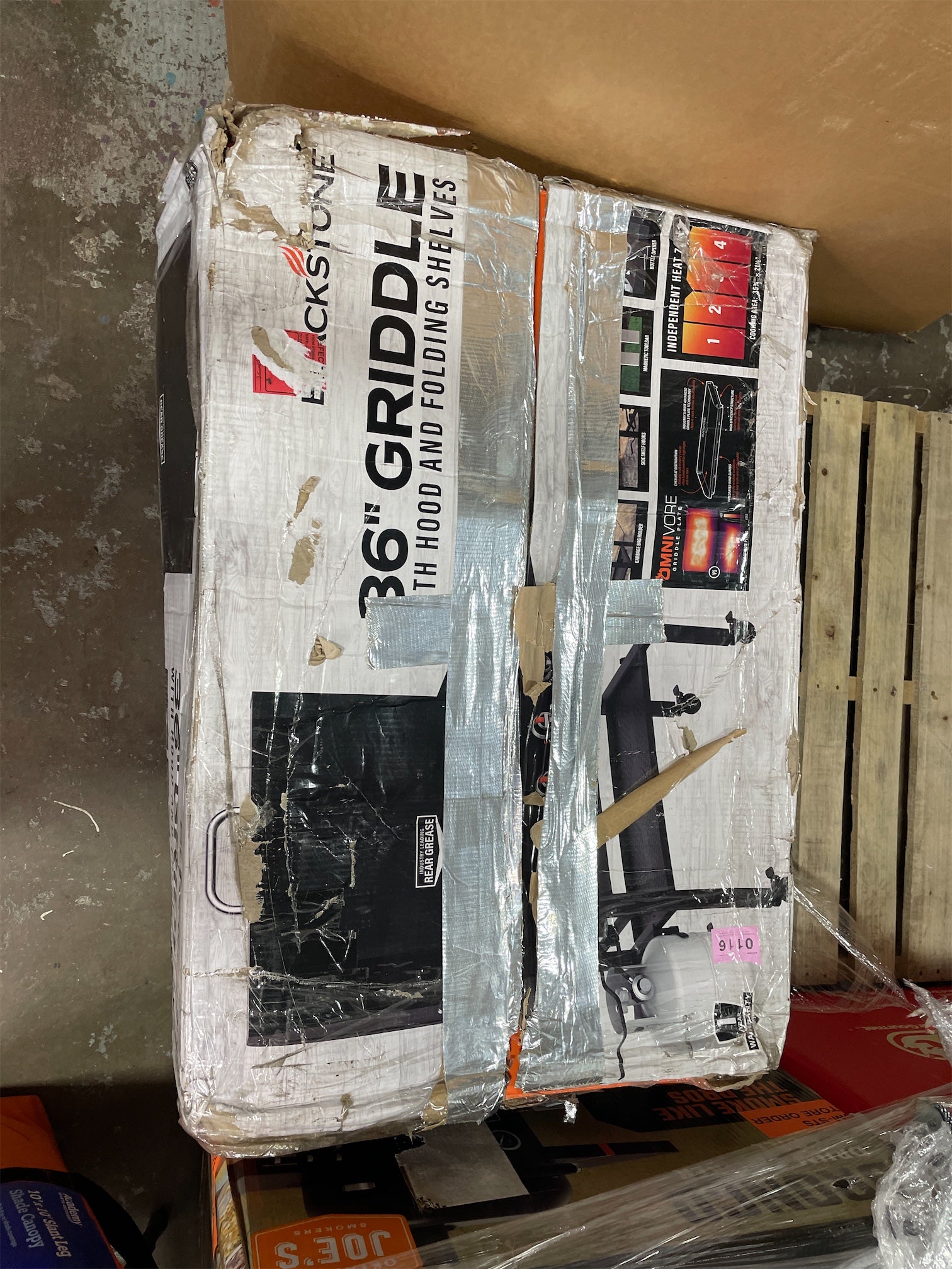Blackstone 28 In XL 3-Burner Omnivore Griddle