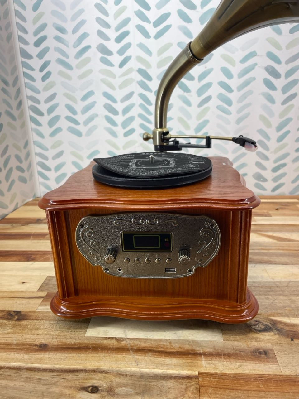 Wooden Phonograph Gramophone Turntable CD Player