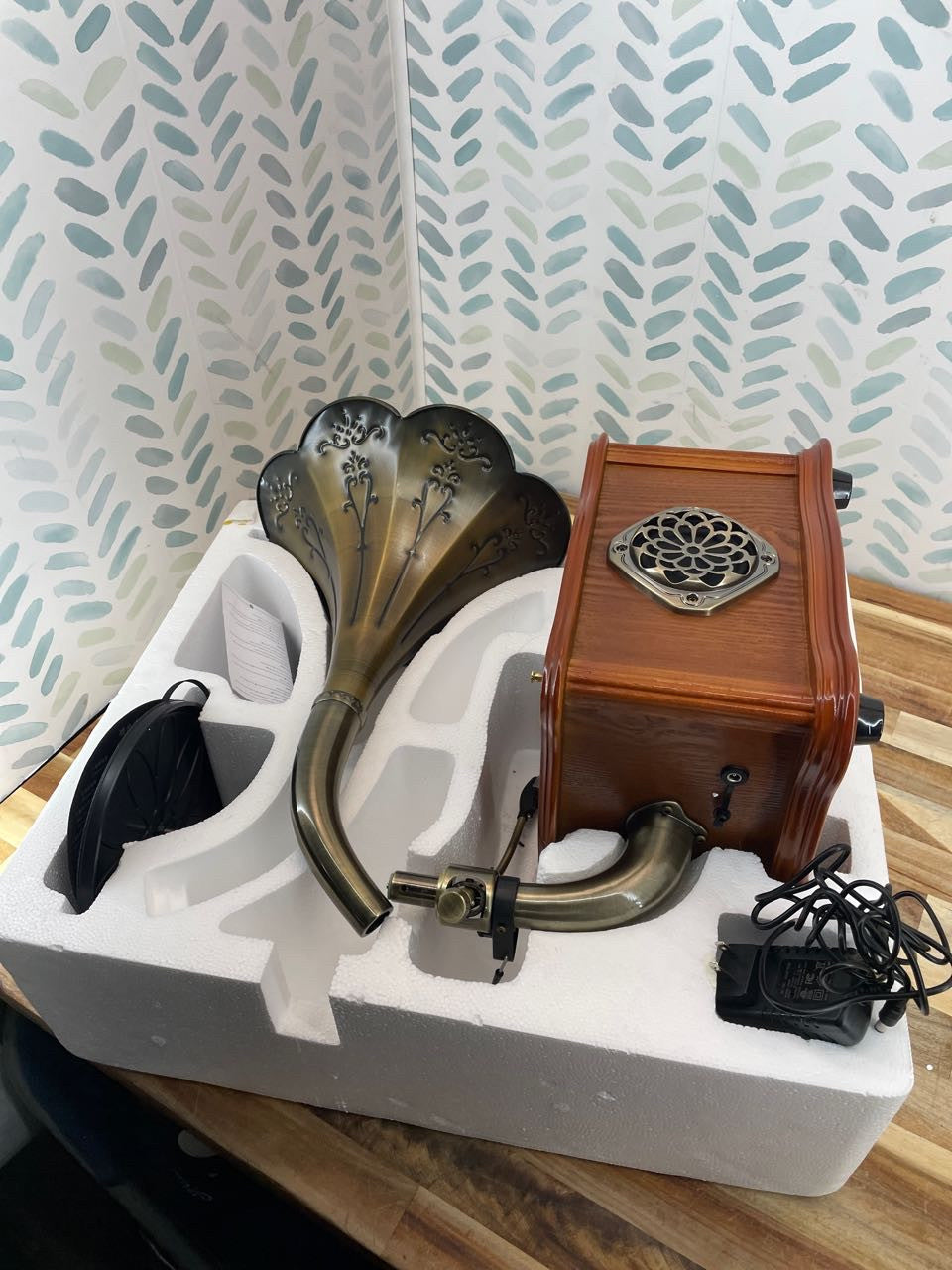 Wooden Phonograph Gramophone Turntable CD Player