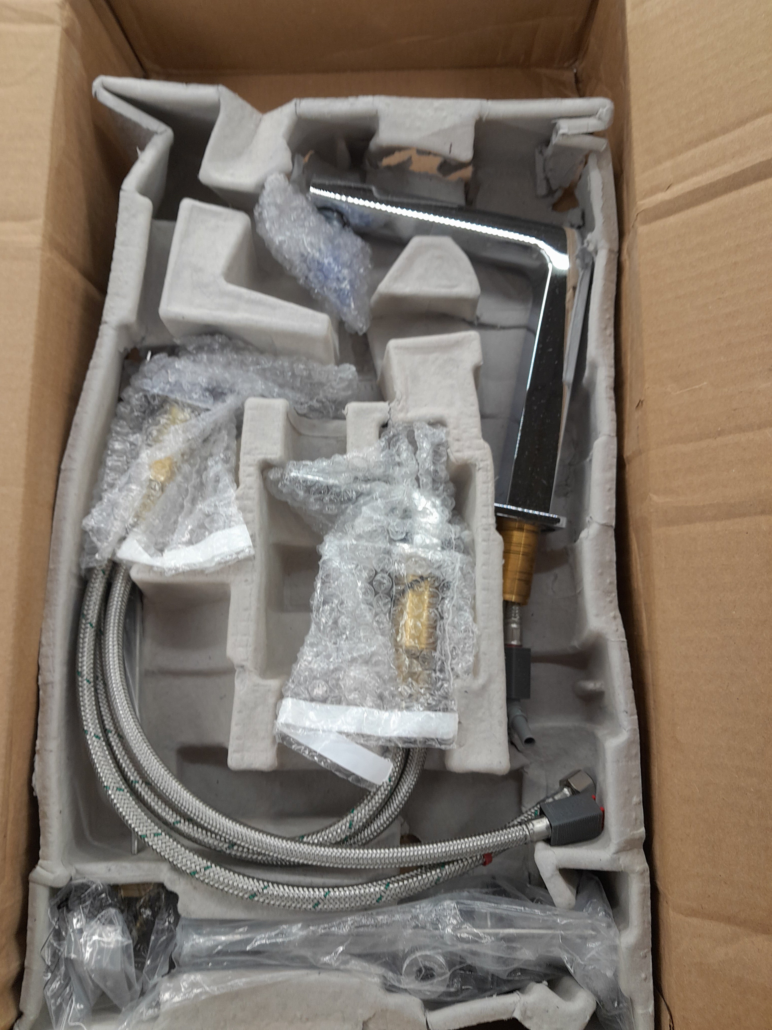 hansgrohe Metropol Modern Low Flow Water Saving 2 Handle