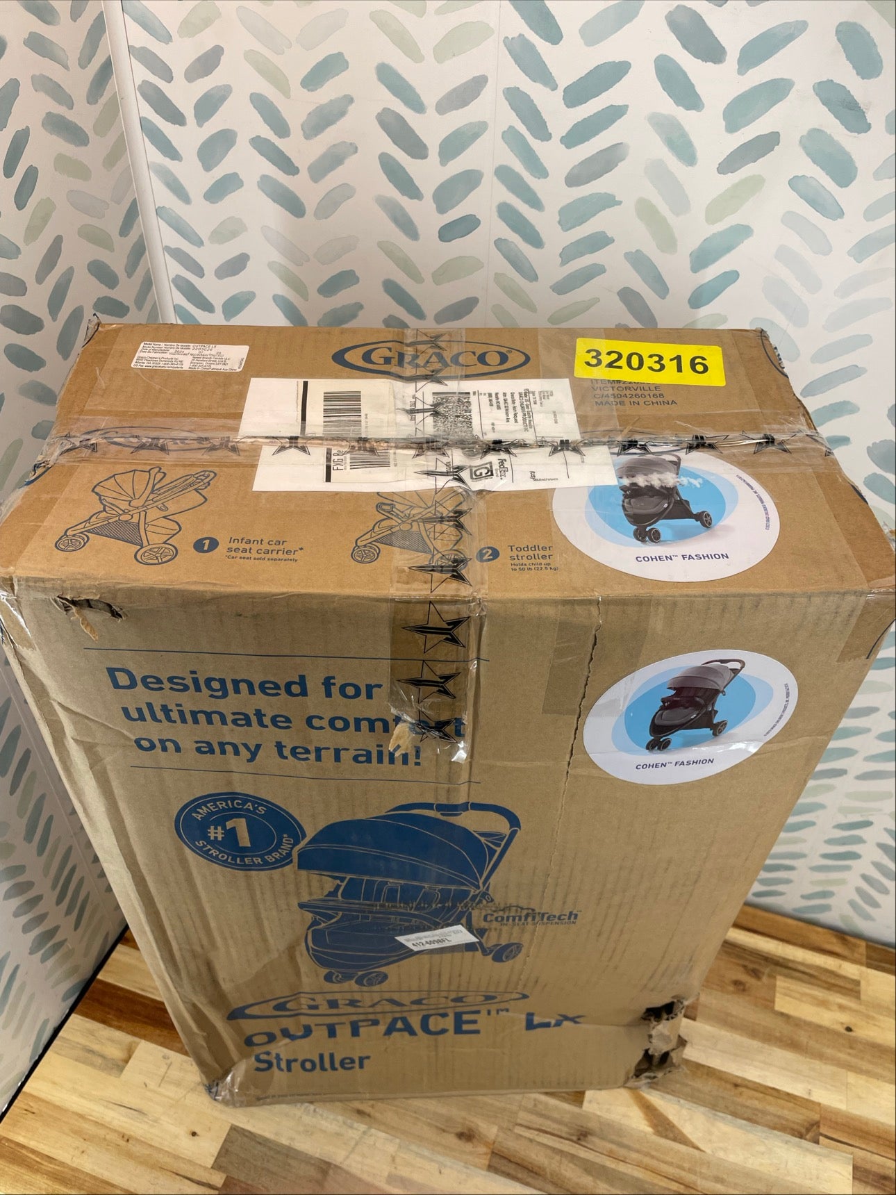 Graco Outpace LX Travel System Black